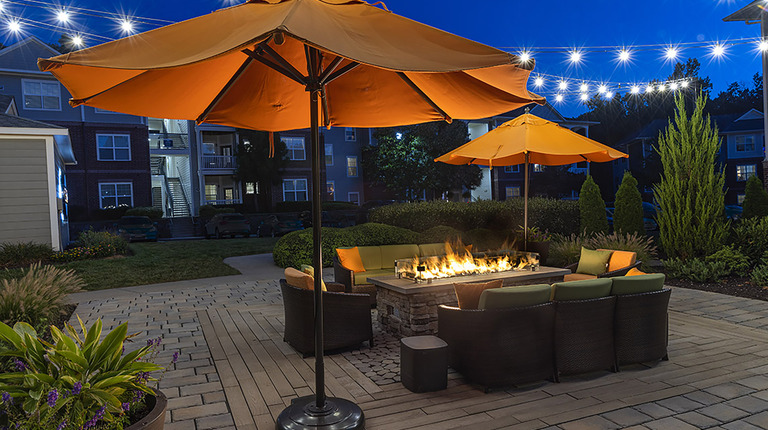 Outdoor Fire Pit with Lounge Seating