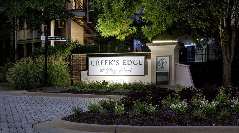 Creek's Edge Sign